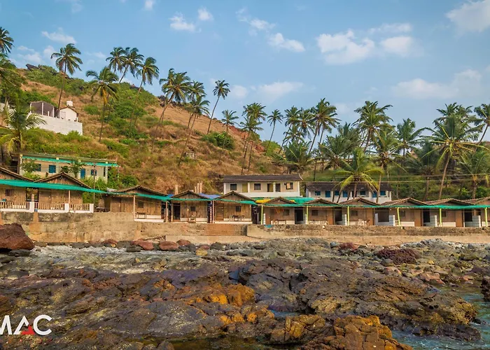 Pitruchaya Cliff Stay