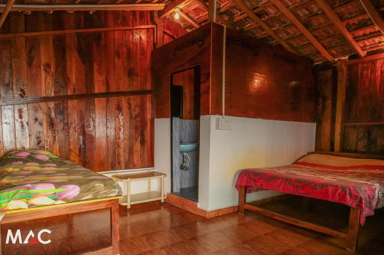Pitruchaya Cliff Guest house